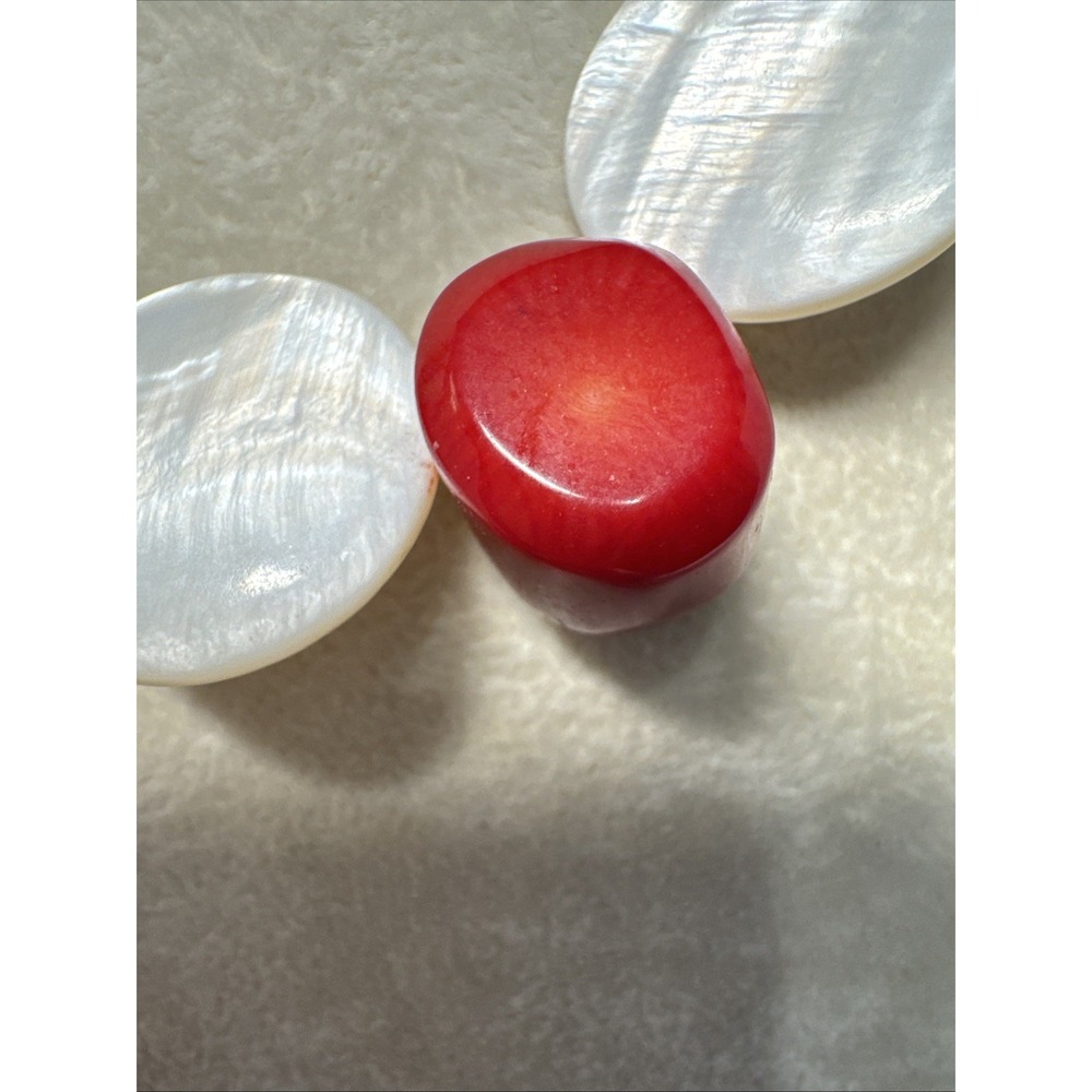 VTG Natural Red Coral Chunky Necklace 22"White MOP Disc Beads & Bracelet Set - Picture 3 of 16